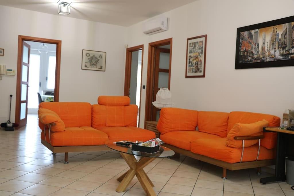 Ferienwohnung Officium Su Piazzetta Turin Exterior foto